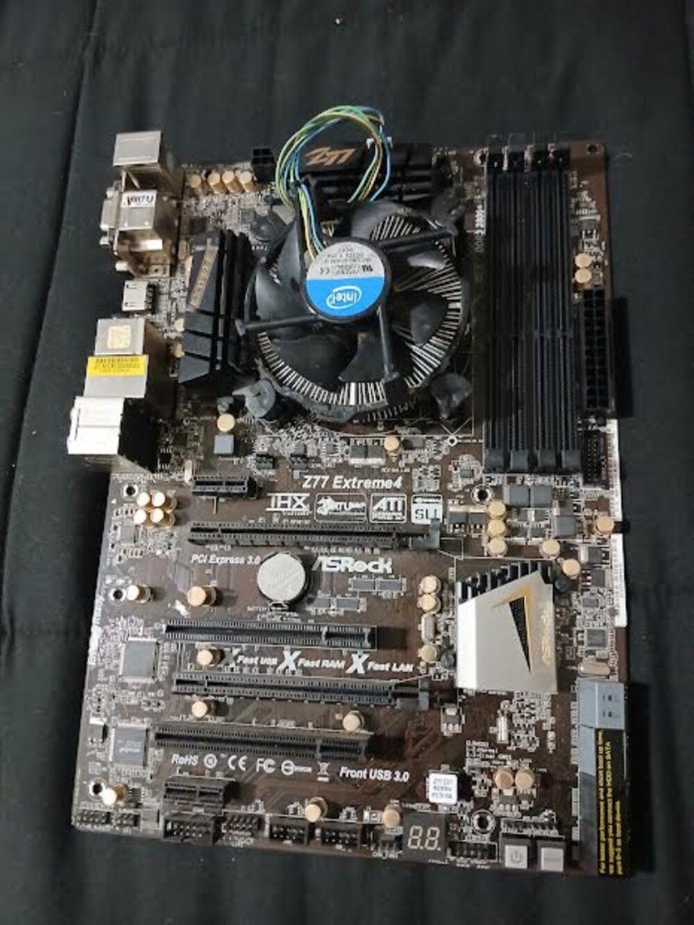 ASRock Z77 Extreme4 Motherboard w/ Intel Processor CPU & Fan – Tested Working
